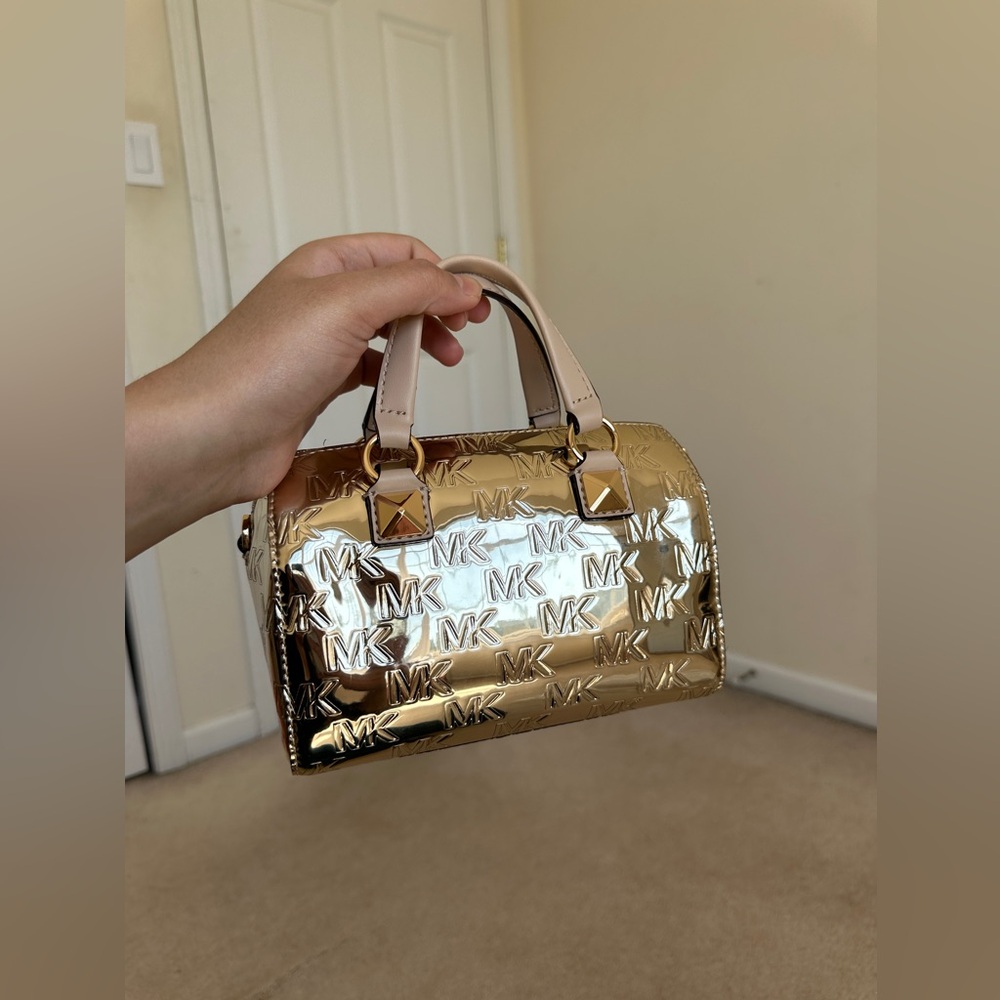 NWT Michael Kors Grayson small duffle crossbody bag metallic - Picture 10 of 10